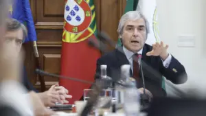 Nuno Melo dit qu'il a contacté le maire de Leiria et n'a pas obtenu de réponse.