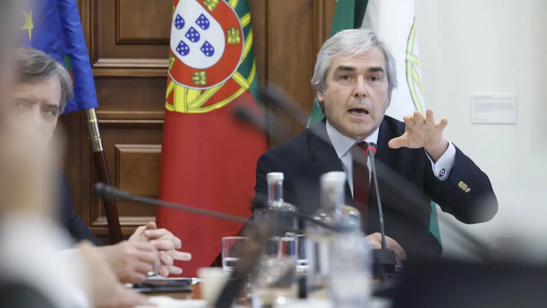 Nuno Melo dit qu'il a contacté le maire de Leiria et n'a pas obtenu de réponse.