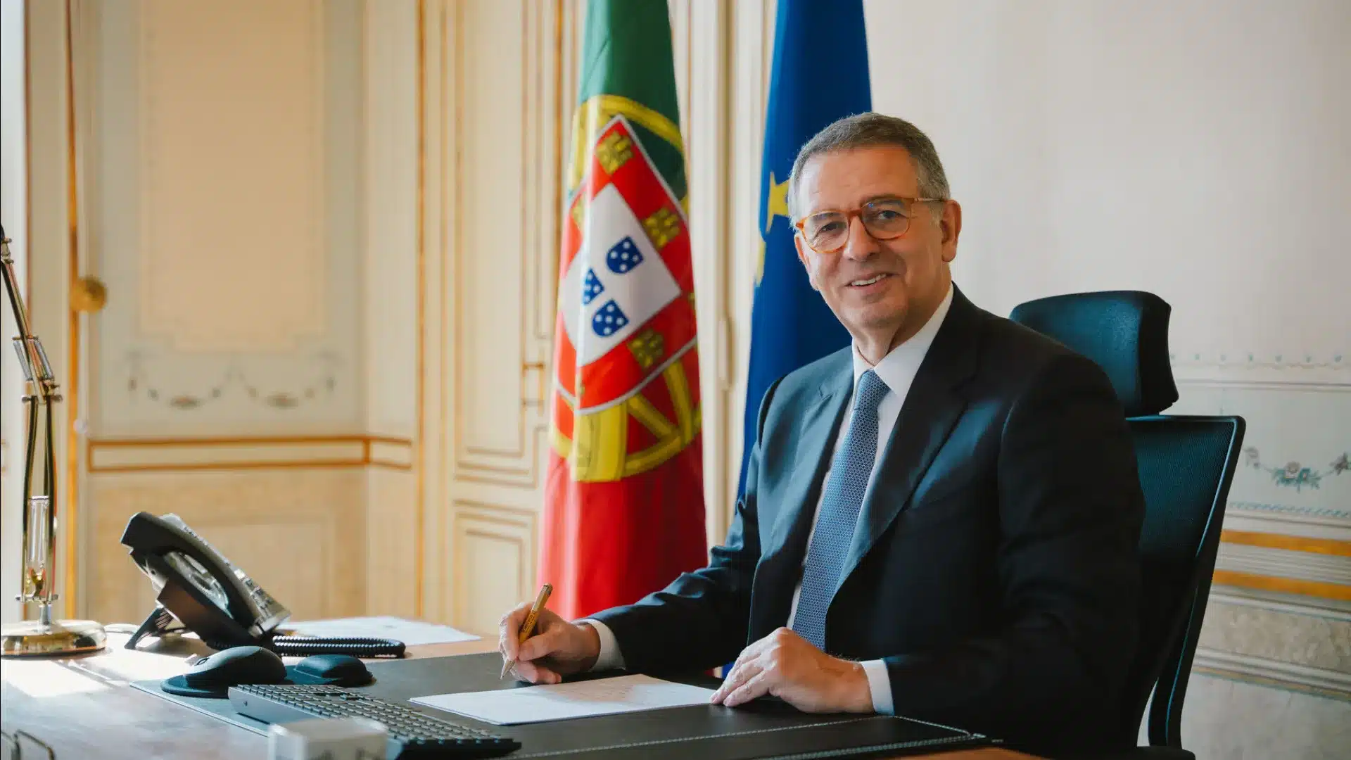 Page de la Présidence de la République mise à jour et Seguro maintient les réseaux sociaux