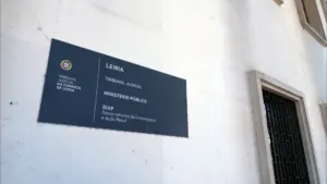 Professeur de Leiria condamné à une peine avec sursis pour abus sexuel sur des enfants.