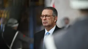 Seguro convoque (pour la première fois) le Conseil d'État pour avril.