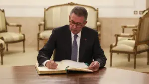 Seguro promulgue un décret de soutiens exceptionnels au prix des carburants