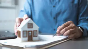 Simulations. Voyez jusqu'à combien la mensualité de la maison peut augmenter dès avril.