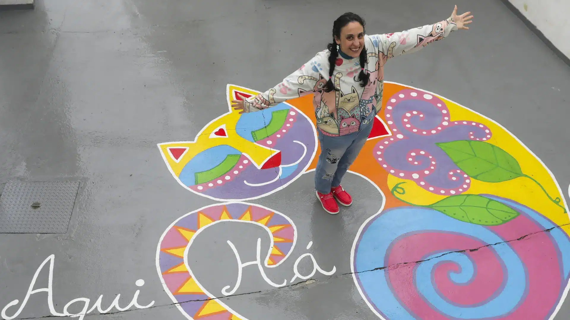 Sofia Vieira de la librairie Aqui Há Gato célèbre vingt ans à raconter des histoires.