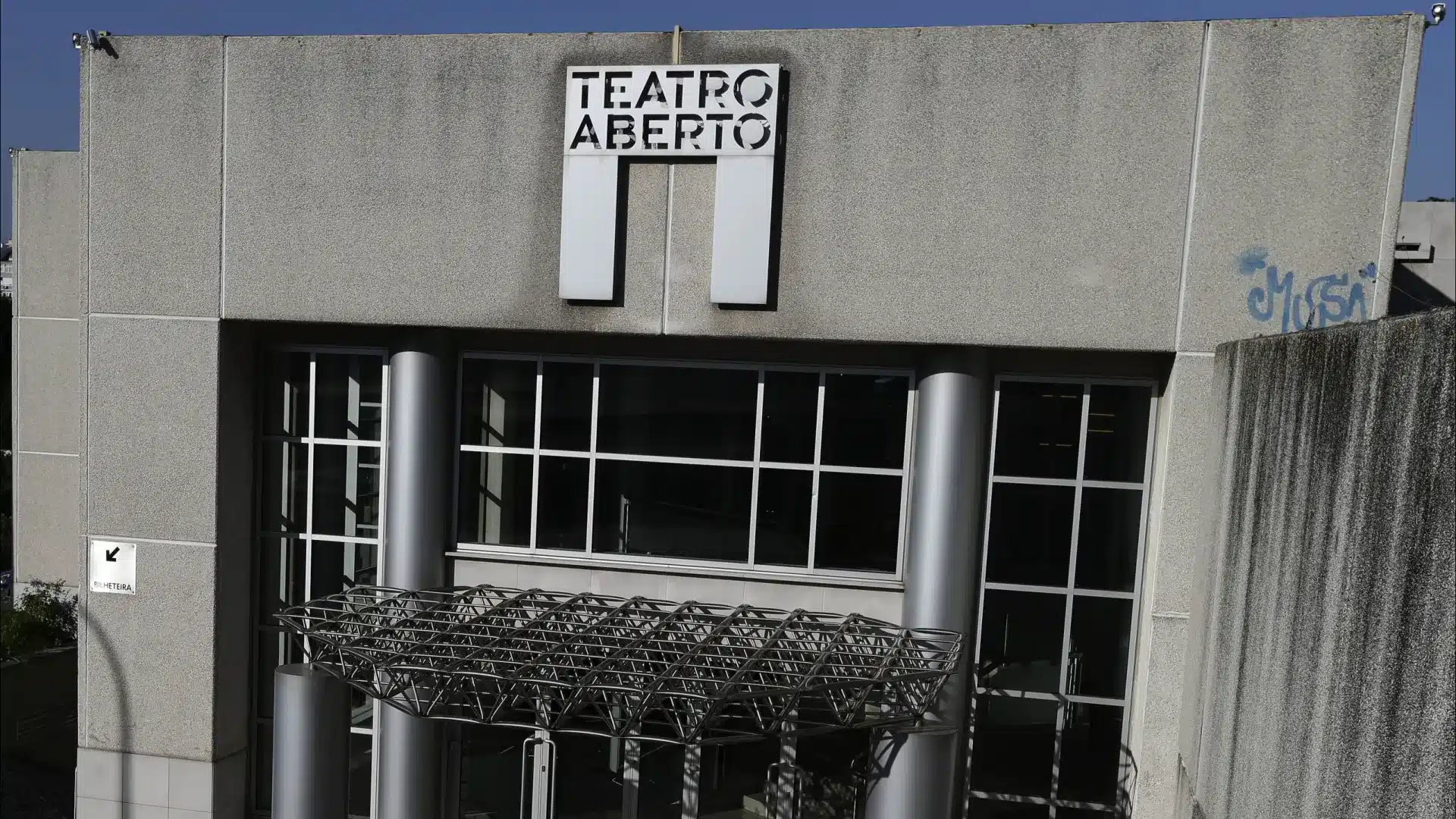 Teatro Aberto présente "Veneno-Histoire d'un mariage" jeudi.
