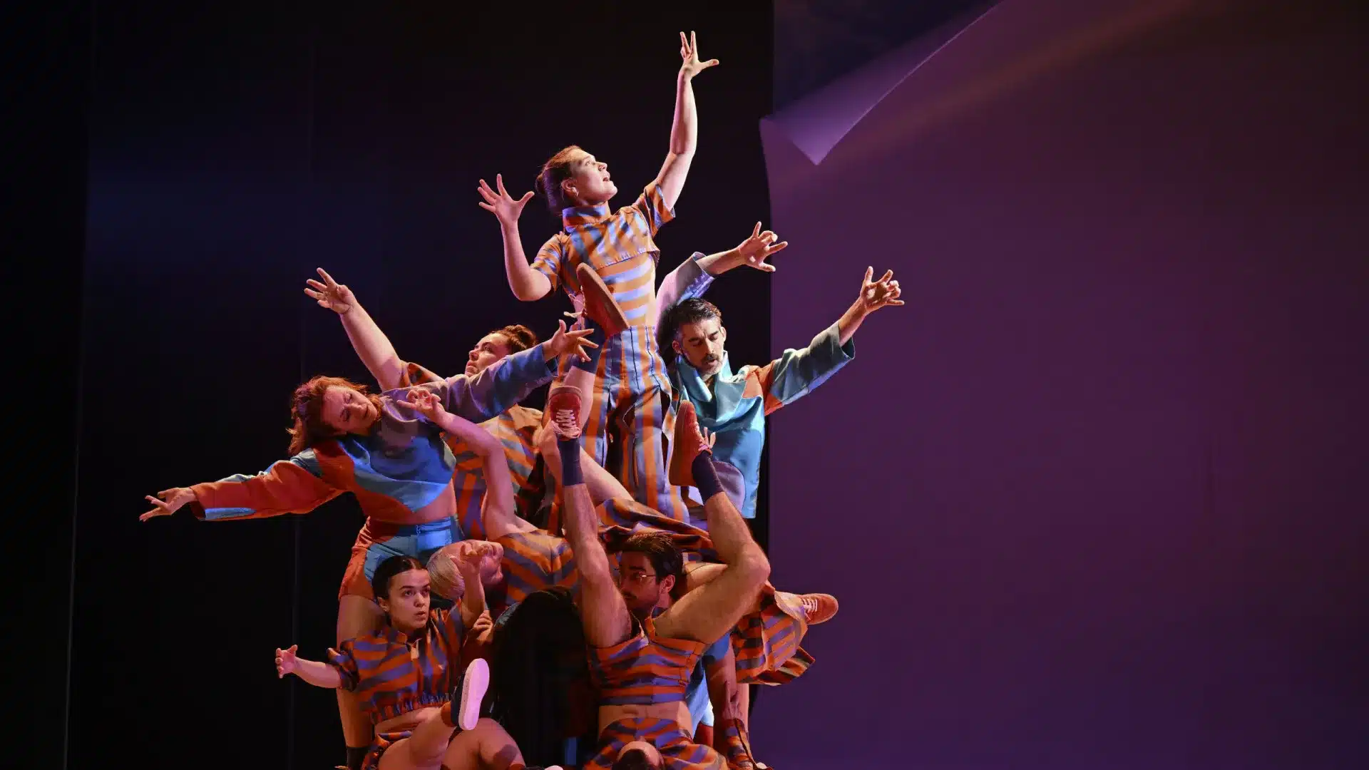 "Uma Pina Colagem" fait ses débuts au Théâtre National S. João.