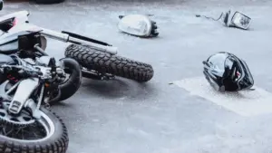 Un accident de moto provoque une victime mortelle sur l'A13.