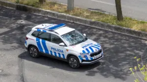 Un homme âgé arrêté à Bragança avec 900 doses de drogue est placé en détention provisoire