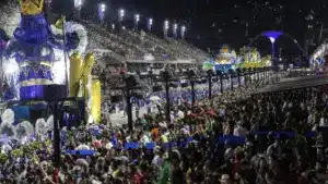 Un nombre record de Portugais au Brésil jusqu'en février impulsé par le carnaval.