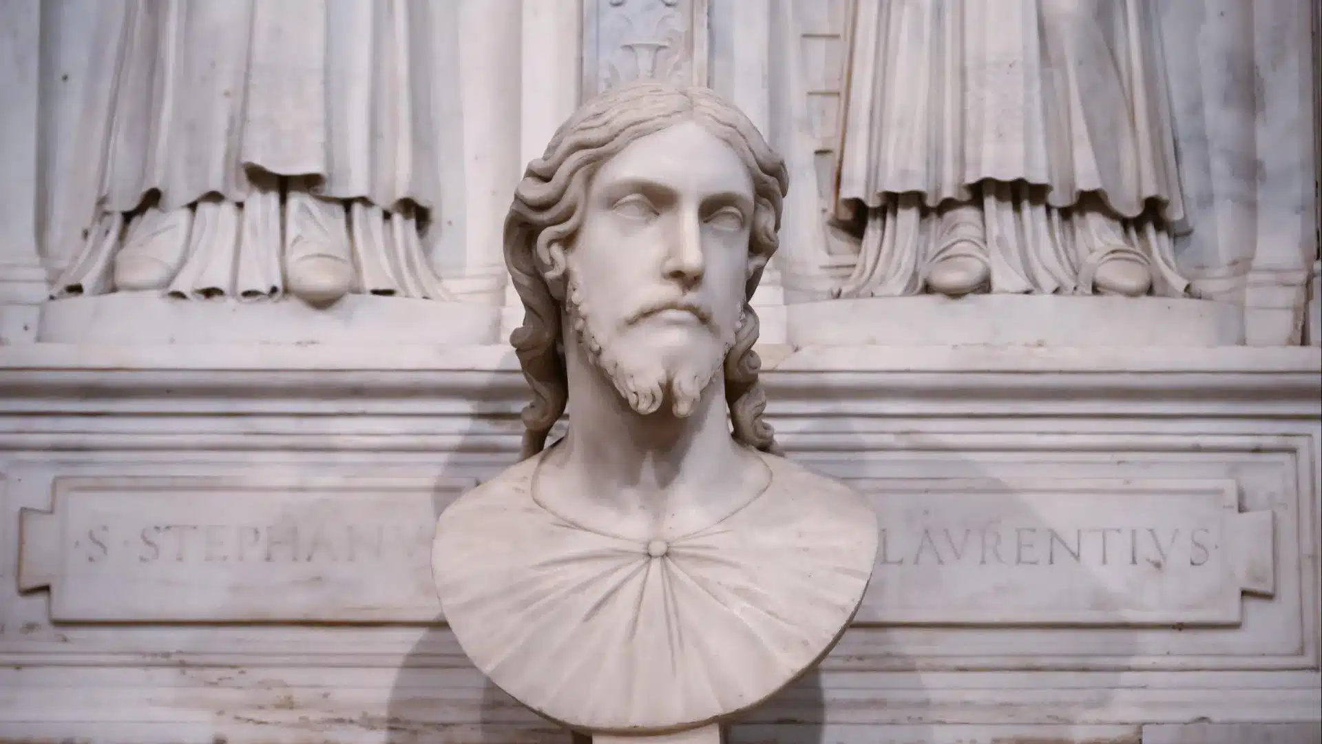 Une étude attribue un buste du Christ dans une basilique de Rome à Michel-Ange.