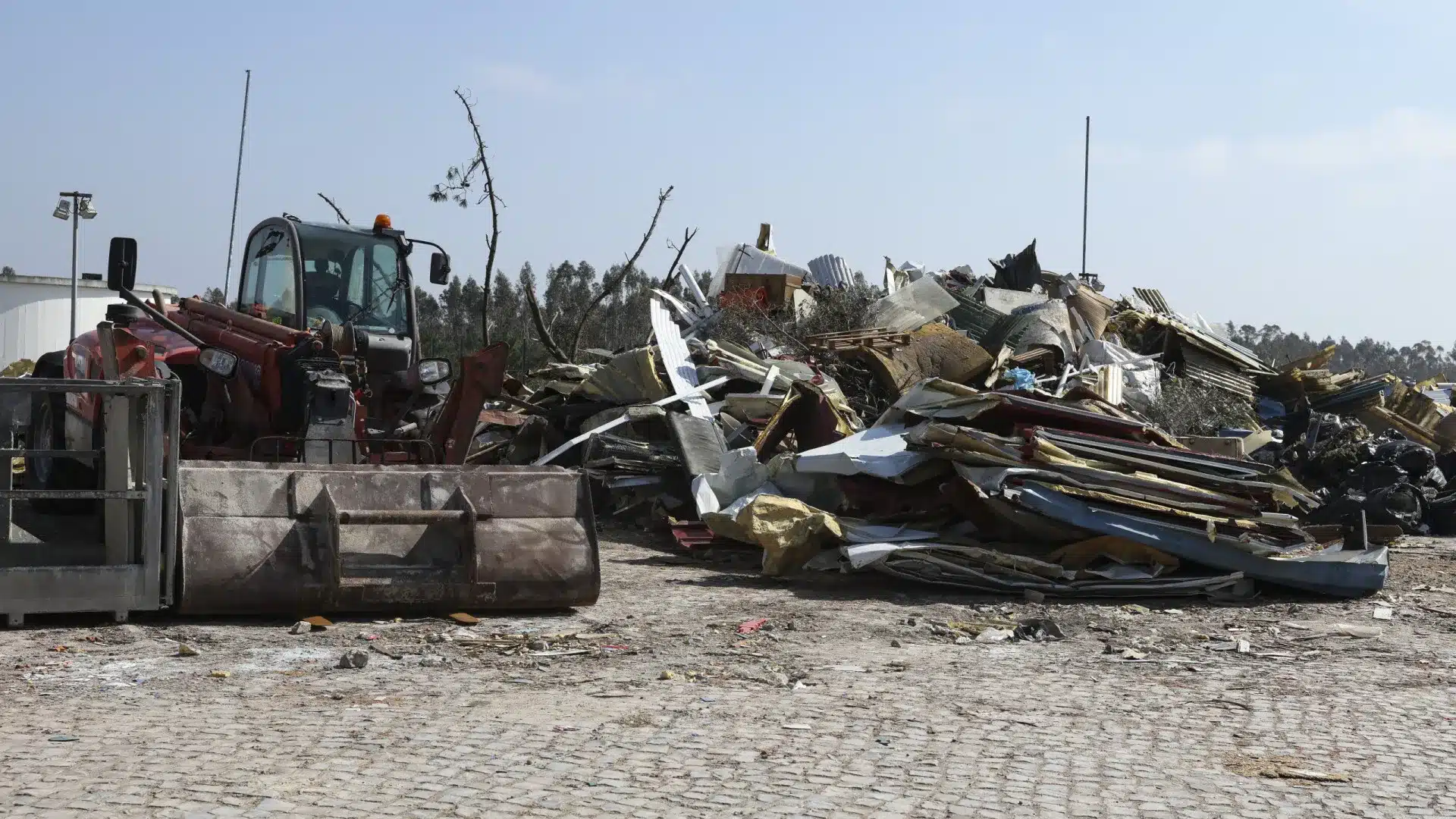 Vieira de Leiria "rame" pour récupérer ce que la tempête a emporté