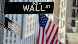 Wall Street a clôturé en hausse grâce aux déclarations de Trump