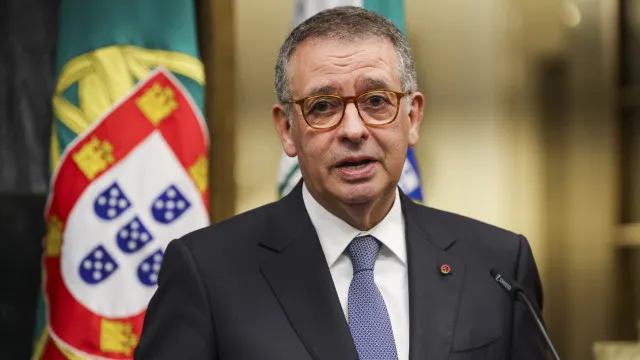 25 avril ? "Si nous savons faire pour nous-mêmes, nous avons l'obligation d'aider dans le monde"