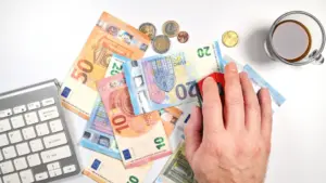 Afinal, que se passe-t-il à ceux qui ne confirment pas l'IRS Automatique ?