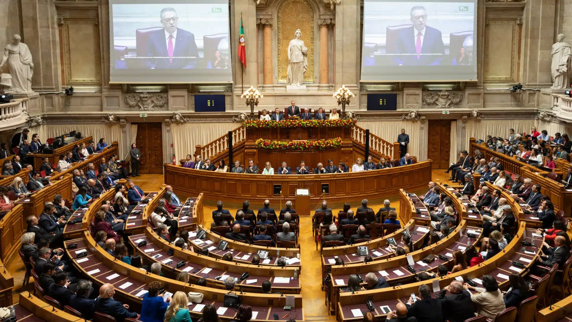 Aguiar-Branco refuse que l'incident avec les constituants enlève "l'éclat du jour".