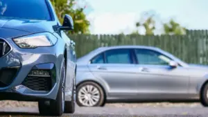 Avez-vous plus d'une voiture ? L'IUC oblige le fisc à des changements et reconnaît des "défis".