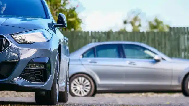 Avez-vous plus d'une voiture ? L'IUC oblige le fisc à des changements et reconnaît des "défis".