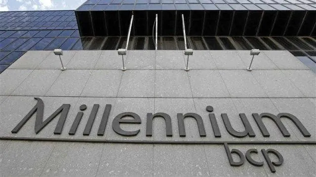 BCP a remis plus de quatre millions d'actions à des dirigeants et collaborateurs.