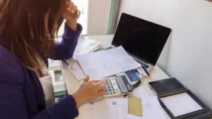 Bénéficiaires d'allocations de chômage avec une baisse homologue de 5,1% en mars