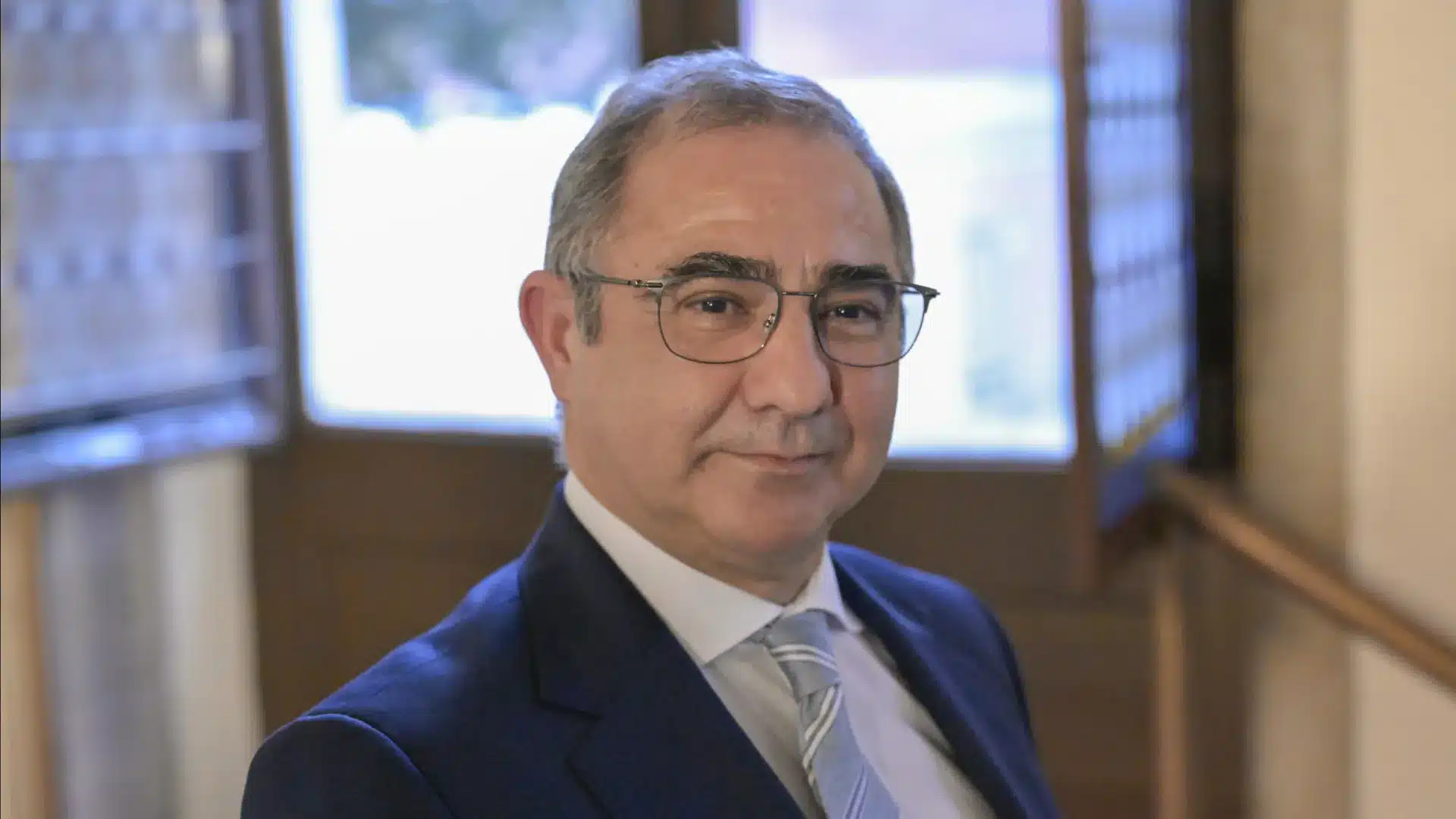 Bolieiro contre une révision "de faction" ou de "complexes idéologiques".