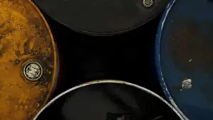 Cours du Brent pour livraison en juin augmente de 2,80% à 111,26 dollars.