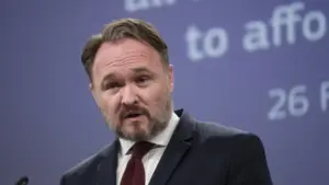 Crise énergétique : le commissaire anticipe "des mois et des années très difficiles"