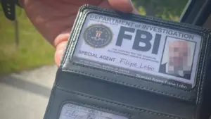 Deux arrêtés avec de fausses cartes du FBI à Castelo de Vide