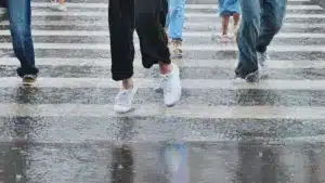 Dites adieu à la chaleur et au soleil. La pluie amènera une baisse de température.