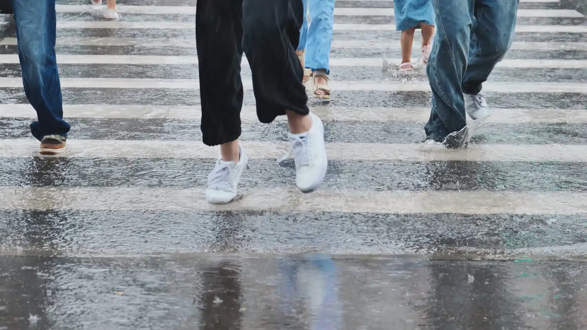 Dites adieu à la chaleur et au soleil. La pluie amènera une baisse de température.