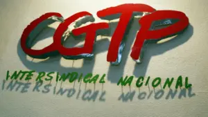 Droit du travail. CGTP déclare ne pas avoir reçu de proposition récente et critique le gouvernement.