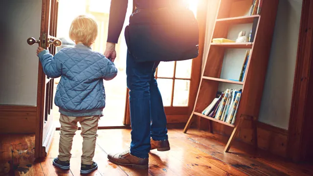 Droits des parents travailleurs : « Pas besoin de demander », mais doivent informer