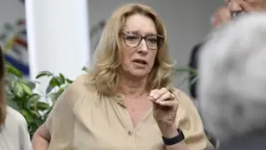 Du plomb de la UGT à l'ultimatum de la ministre. Après tout, qui "n'a pas encore cédé"?