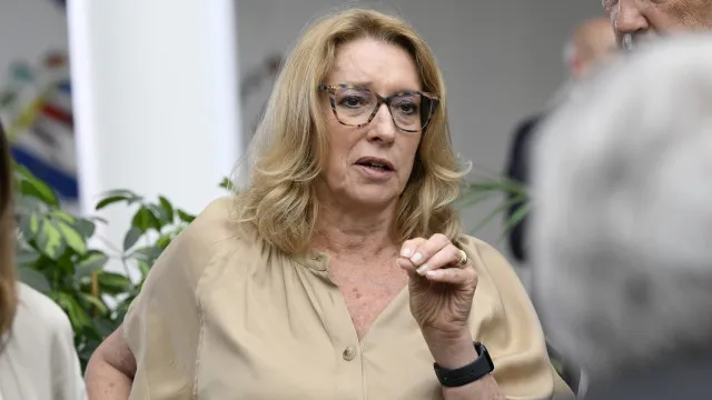 Du plomb de la UGT à l'ultimatum de la ministre. Après tout, qui "n'a pas encore cédé"?