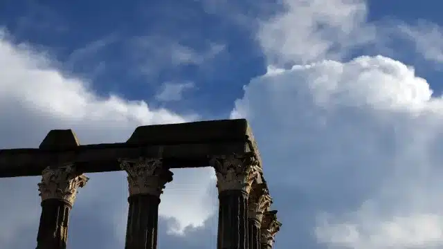 Évora_27 avec 33 projets sélectionnés à travers le concours régional