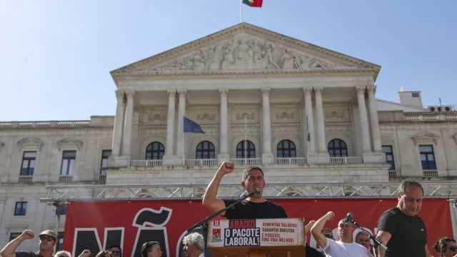La CGTP critique la discussion "en cachette" du paquet de mesures sur le travail : "Cela démontre bien..."