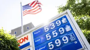 La confiance des consommateurs aux États-Unis tombe à des niveaux historiquement bas en avril.