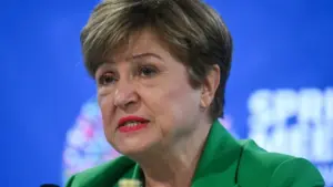 La directrice du FMI avertit de "temps difficiles" en raison de la guerre en Iran.