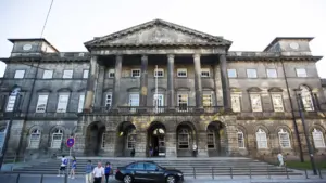 La PJ effectue des perquisitions à l'Hôpital Santo António à Porto