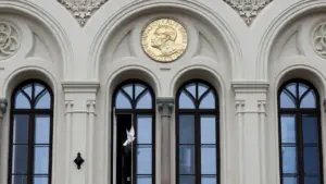 La recherche sur le cancer réunit des prix Nobel et de jeunes scientifiques en Algarve.