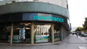 La vente de Novo Banco au français BPCE "sera conclue" la semaine prochaine.