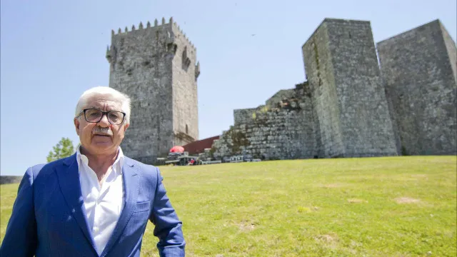 L'ancien maire de Montalegre a commencé à être jugé et ne parle pas à ce stade.