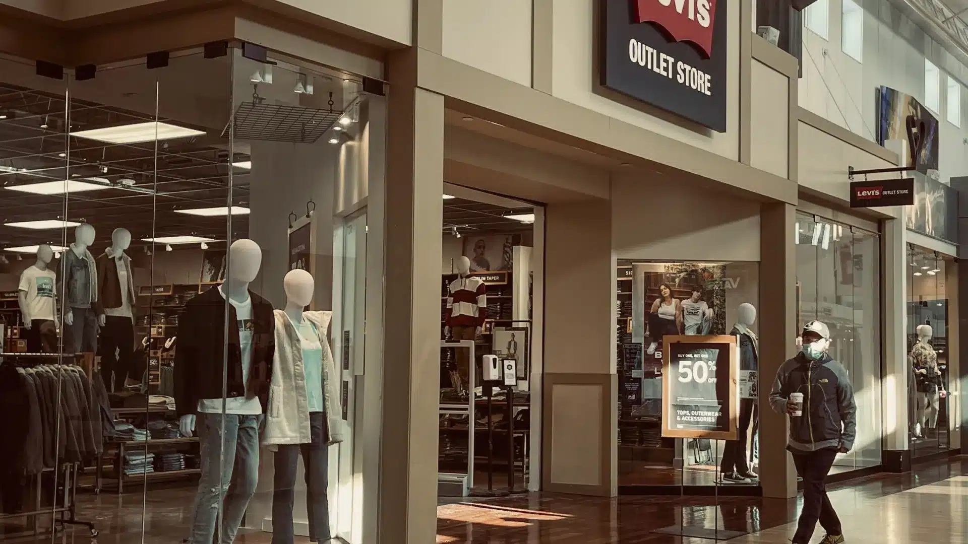 Le bénéfice de Levi Strauss augmente de 30,2 % au premier trimestre fiscal à 152 millions.