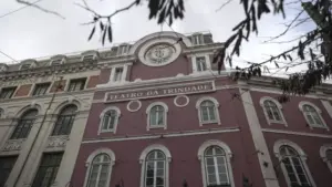 "Le Cercle des poètes disparus" débute avec un appel à la réflexion sur la liberté.