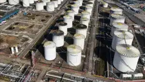 Le cours du Brent baisse de 0,75 %, à 95,20 dollars.