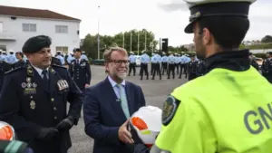 Le gouvernement admet des "contraintes" dans le contrôle des frontières à Lisbonne.