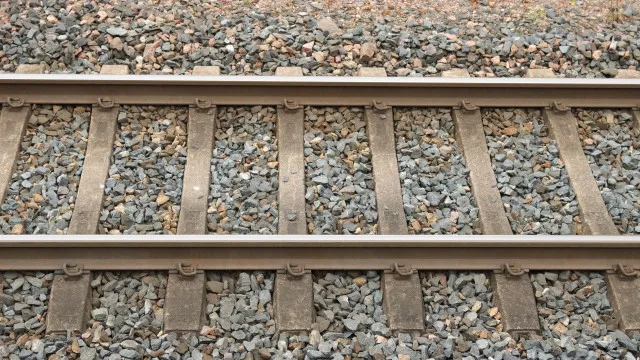 Le gouvernement admet le manque de trains entre Lisbonne et Setúbal et veut une offre.