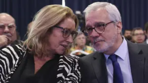 Le gouvernement se réunit aujourd'hui avec l'UGT et les employeurs au sujet des modifications de la loi du travail.