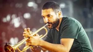 Le Portugal est spécial. Les gens écoutent et, pour un musicien, c'est tout.