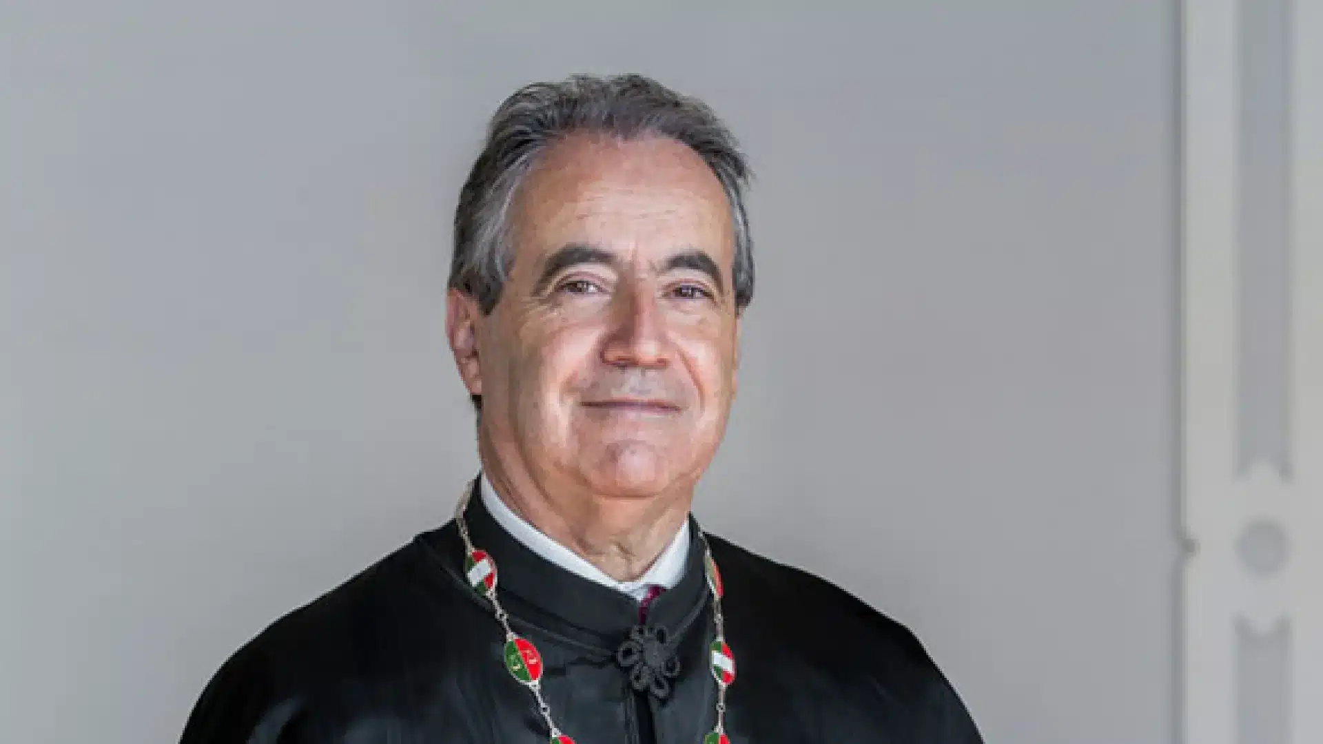 Le président du TC déclare que l'organe "ne peut pas suivre le rythme des majorités".