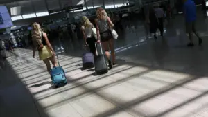 Le syndicat critique ANA pour le retard dans les négociations salariales.